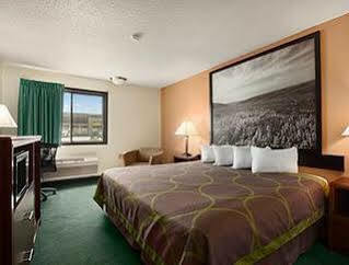 Super 8 By Wyndham Concordia Exterior foto